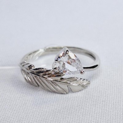 Кольцо из серебра с фианитом, 925, 12 750 тг