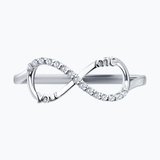 Кольцо бесконечность из серебра с фианитами из серебро — вид 2