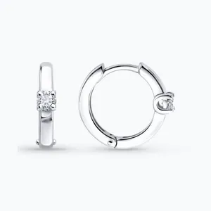 Серьги из серебра с бриллиантами выращенными