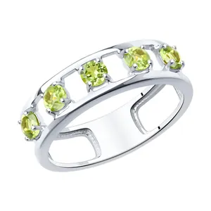 Кольцо из серебра с хризолитами