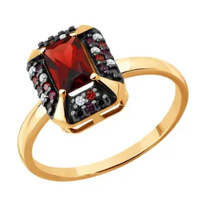Кольцо из золочёного серебра с гранатом и фианитами