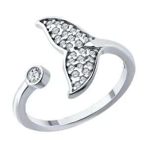 Кольцо из серебра с фианитами