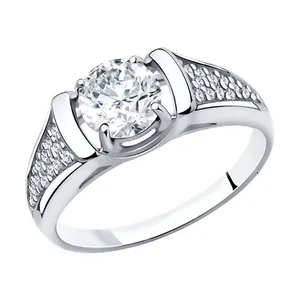 Кольцо из серебра с фианитами