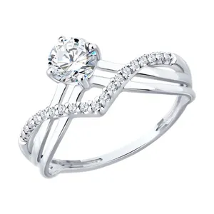 Кольцо из серебра с фианитами