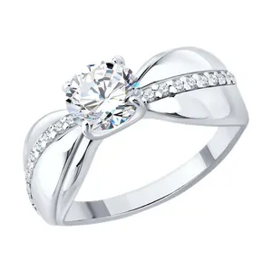 Кольцо из серебра с фианитами