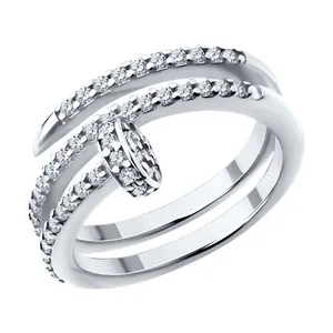 Кольцо из серебра с фианитами