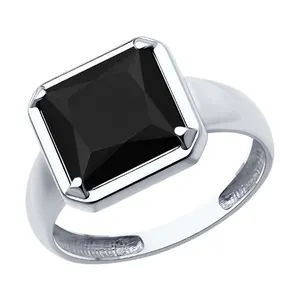 Кольцо из серебра с ониксом