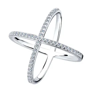 Кольцо из серебра с фианитами