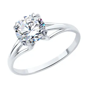 Кольцо из серебра с фианитом