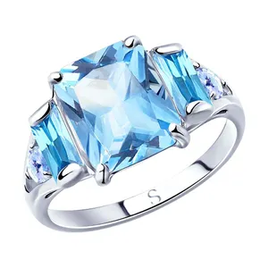 Кольцо из серебра с фианитами