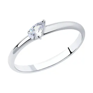 Кольцо из серебра с фианитом