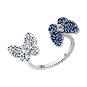 Кольцо из серебра с фианитами