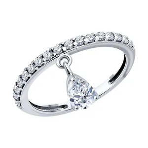 Кольцо из серебра с фианитами