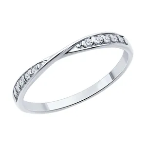 Кольцо из серебра с фианитами