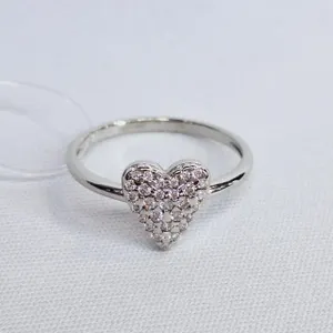 Кольцо из серебра с фианитами