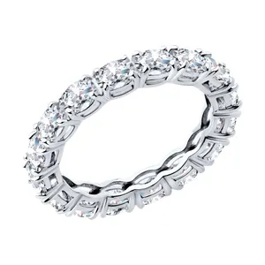 Кольцо из серебра с фианитами