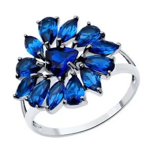 Кольцо из серебра с фианитами