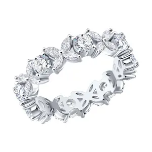 Кольцо из серебра с фианитами