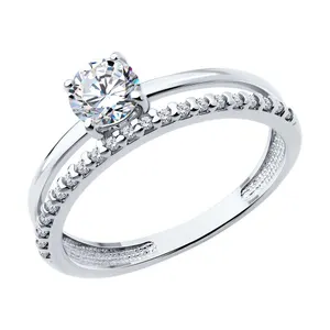 Кольцо из серебра с фианитами