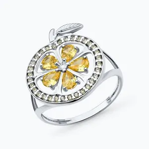 Кольцо из серебра с фианитами