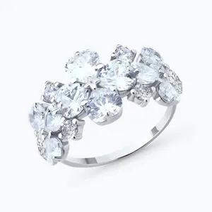 Кольцо из серебра с фианитами