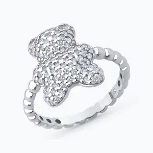 Кольцо из серебра с фианитами