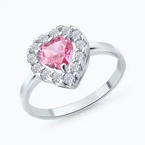 Кольцо из серебра с фианитами