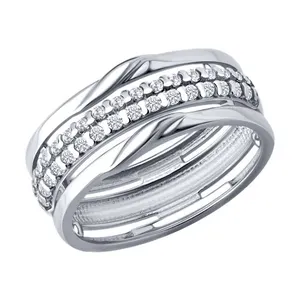 Кольцо из серебра с фианитами