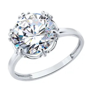 Кольцо из серебра с фианитом