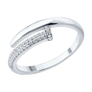 Кольцо из серебра с фианитами