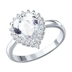 Кольцо из серебра с фианитами