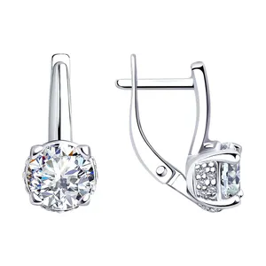 Серьги из серебра с фианитами