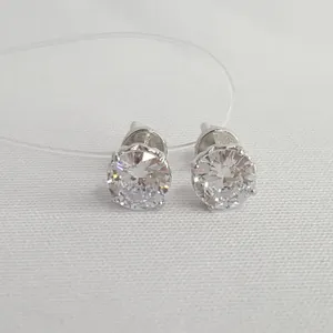 Серьги из серебра с фианитами