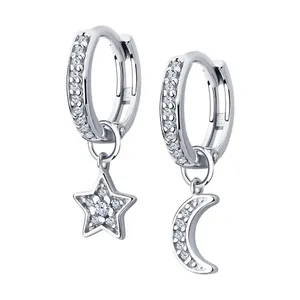 Серьги из серебра с фианитами