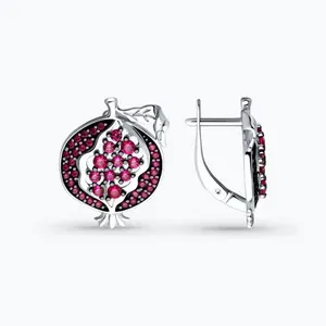 Серьги из серебра с корундами