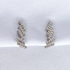 Серьги из серебра с фианитами