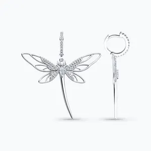 Серьги из серебра с фианитами