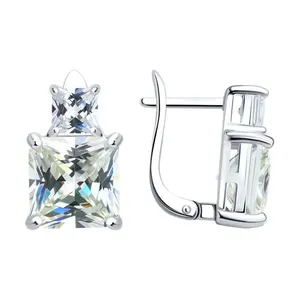 Серьги из серебра с фианитами