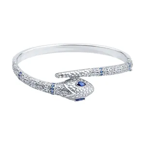 Браслет из серебра с фианитами