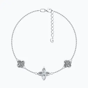 Браслет из серебра с фианитом