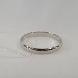 Обручальное кольцо из серебра