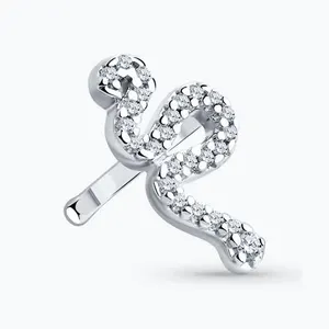 Серьга из серебра с фианитами