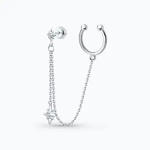 Серьга из серебра с фианитами