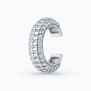 Серьга из серебра с фианитами