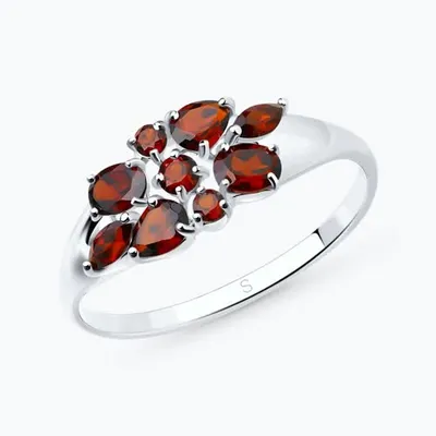 Кольцо из серебра с гранатами из серебро