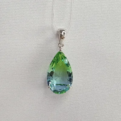 Подвеска из серебра с ситаллом из серебро