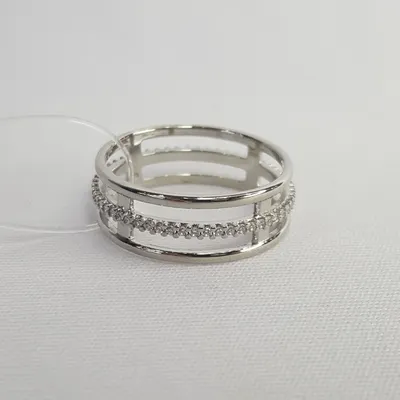 Кольцо из серебра с фианитами из серебро