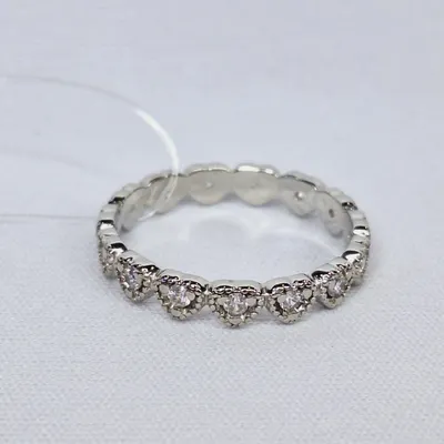 Кольцо из серебра с фианитами из серебро