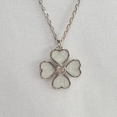 Колье из серебра с фианитом и эмалью из серебро