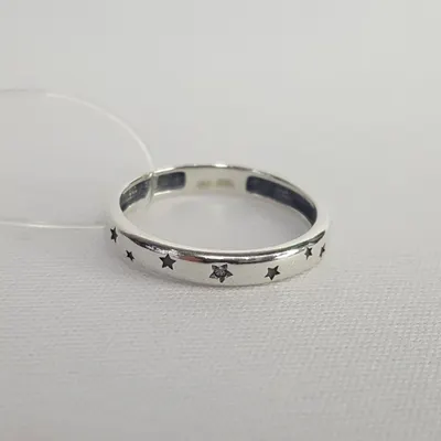 Кольцо из серебра с фианитом из серебро